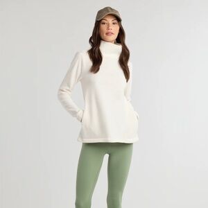 Dudley Stephens Ivory Cream Cobble Hill Tunic Turtleneck with Pockets